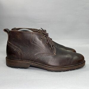 Dockers Men's Size 10.5 Brown Leather Waterproof Chukka Boots